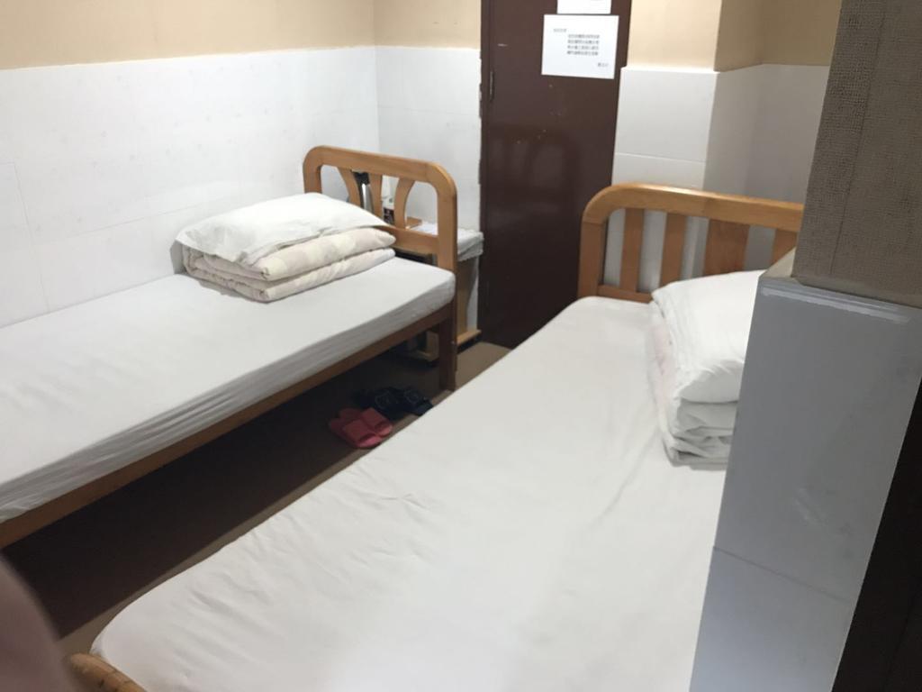 Chi Shing Hostel Hongkong Exteriör bild